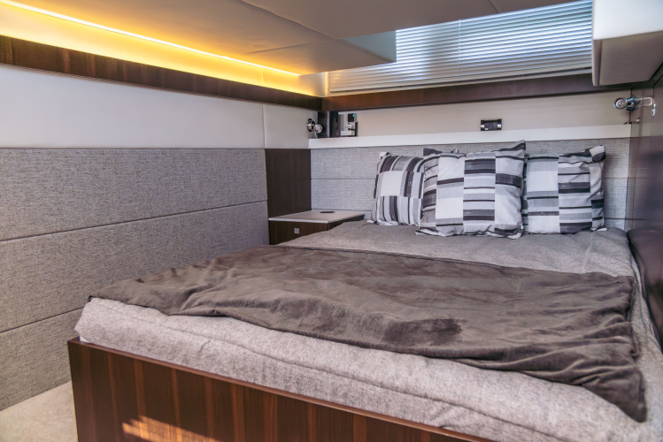 T.e.o Yacht Photos Pics 