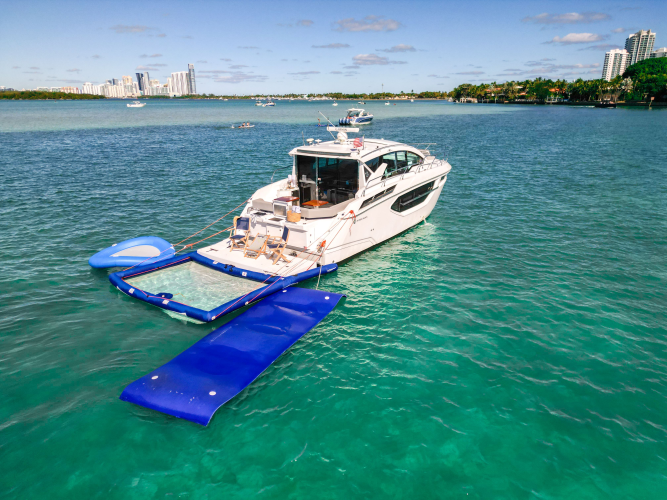 T.e.o Yacht Photos Pics 