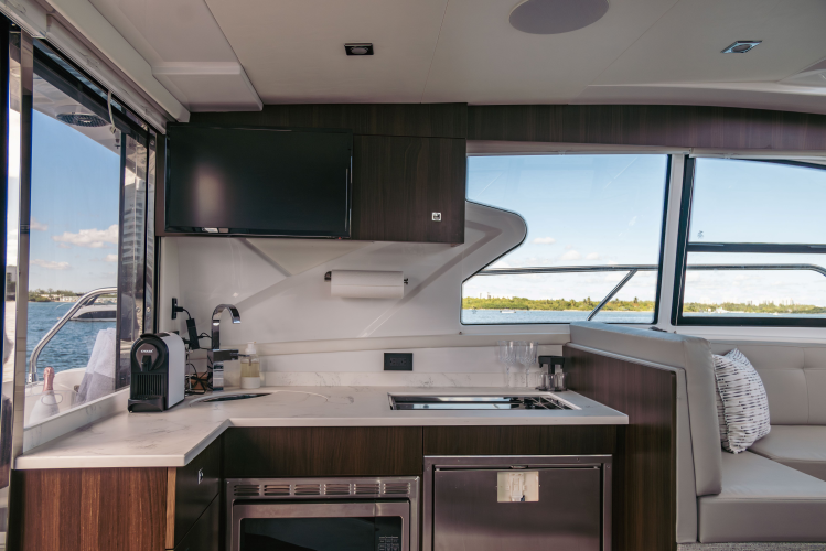 T.e.o Yacht Photos Pics 