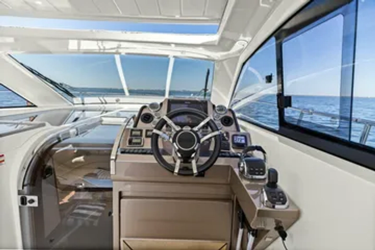 Board Room Yacht Photos Pics 