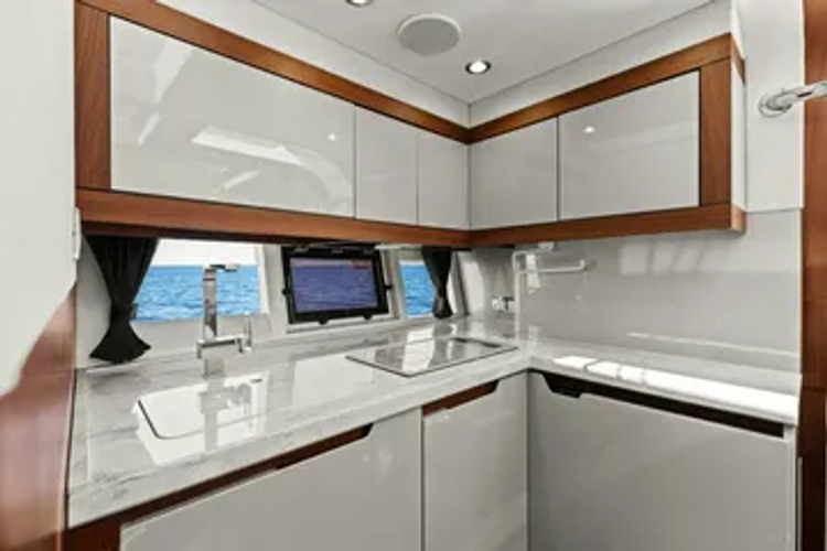 Board Room Yacht Photos Pics 