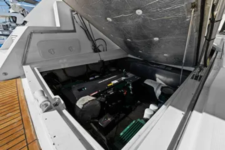 Board Room Yacht Photos Pics 