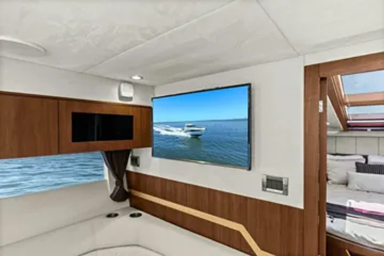 Board Room Yacht Photos Pics 