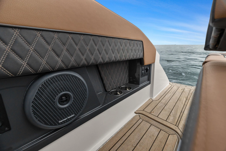 Pat-glo Yacht Photos Pics 