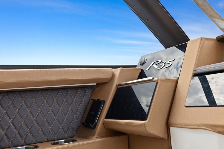 Pat-glo Yacht Photos Pics 