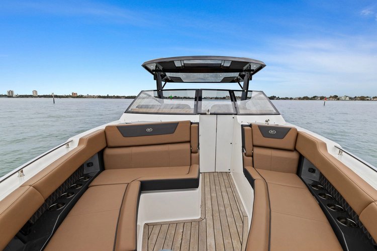 Pat-glo Yacht Photos Pics 