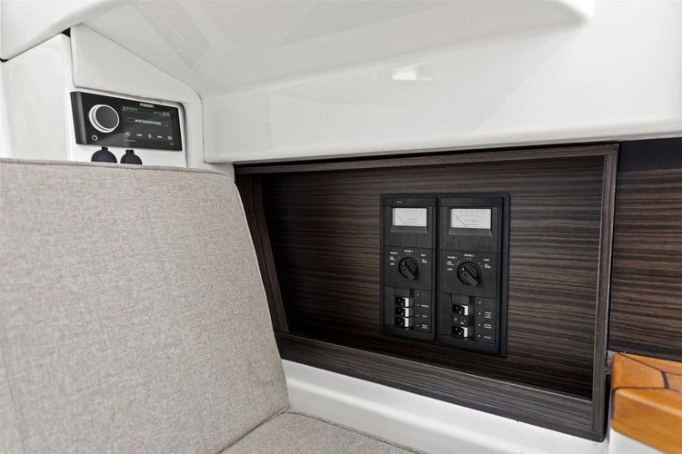 Pat-glo Yacht Photos Pics 