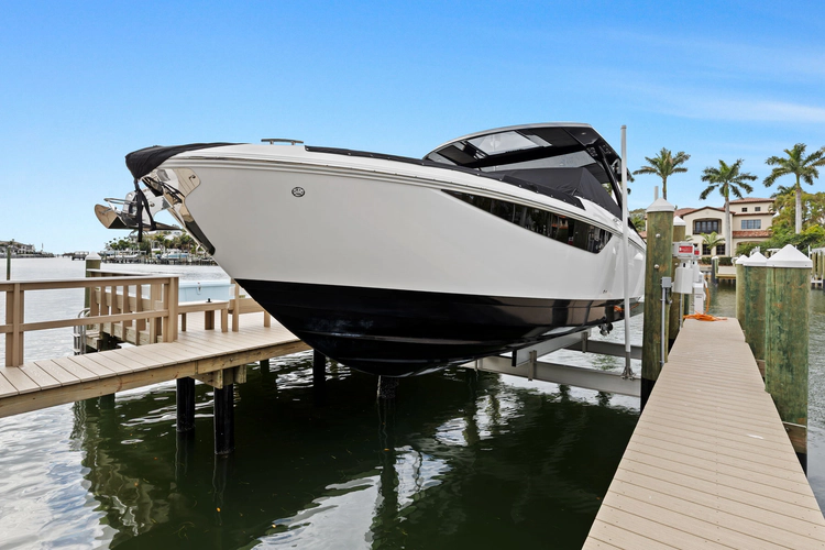 Pat-glo Yacht Photos Pics 