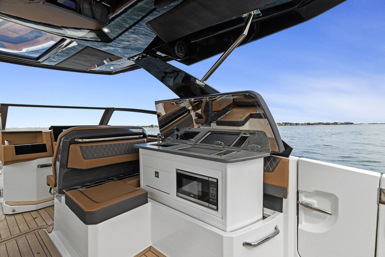 Pat-glo Yacht Photos Pics 