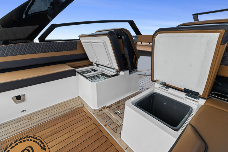 Pat-glo Yacht Photos Pics 