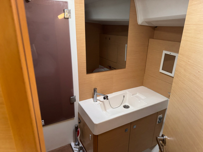 Salt Air Yacht Photos Pics 