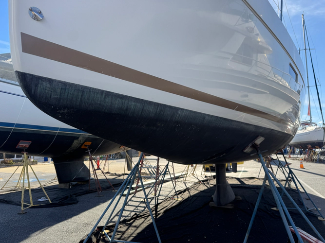 Salt Air Yacht Photos Pics 