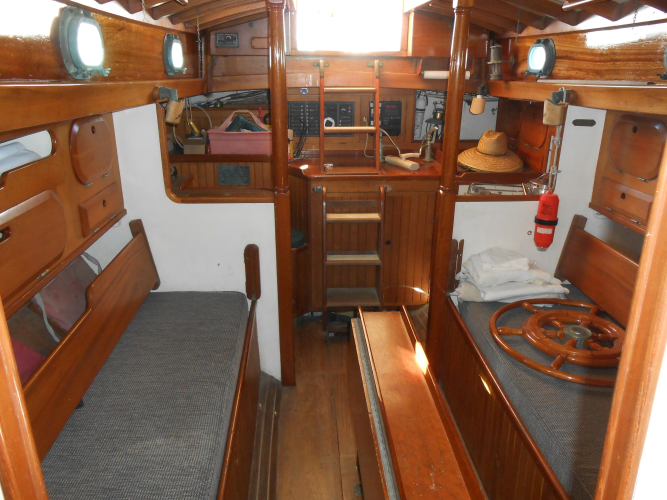 Merrywing Yacht Photos Pics 