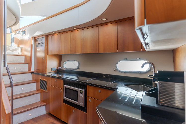 Seaesta Yacht Photos Pics 