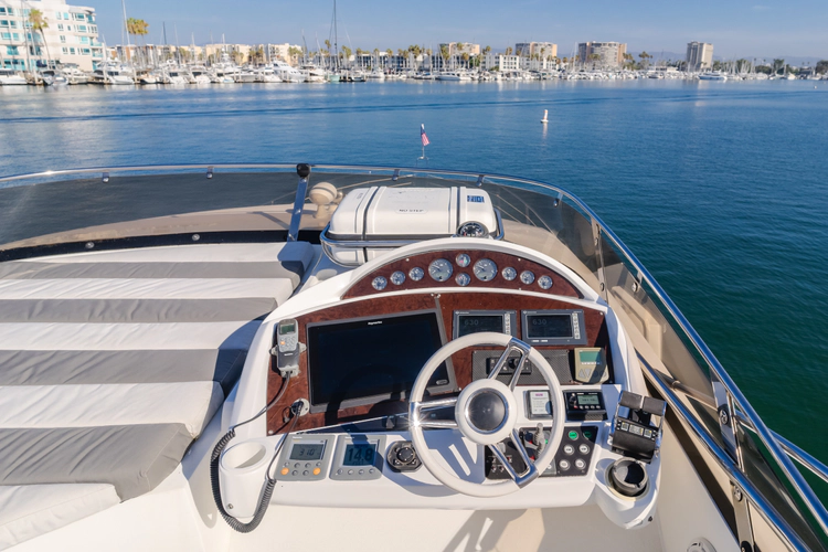 Seaesta Yacht Photos Pics 