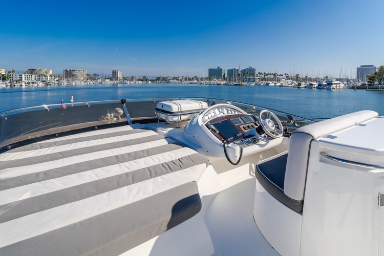 Seaesta Yacht Photos Pics 