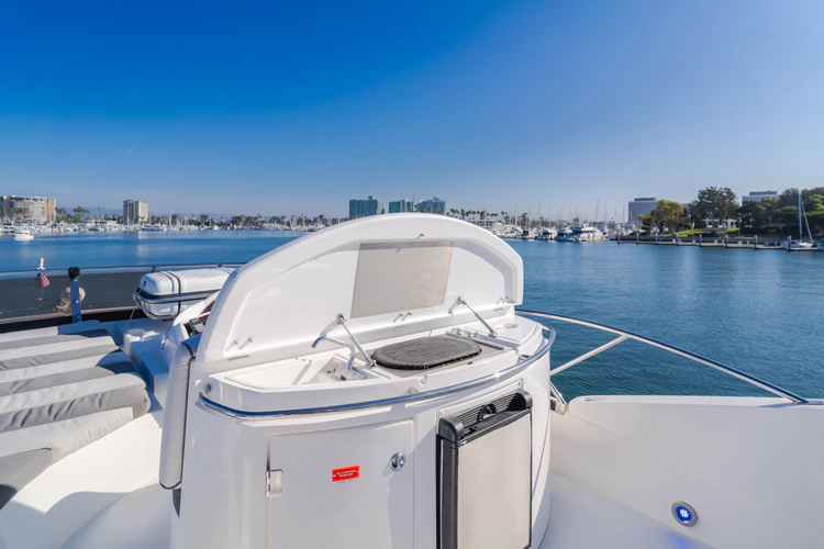 Seaesta Yacht Photos Pics 
