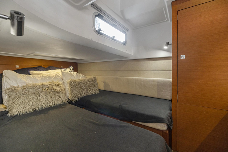 Our Trade Yacht Photos Pics 