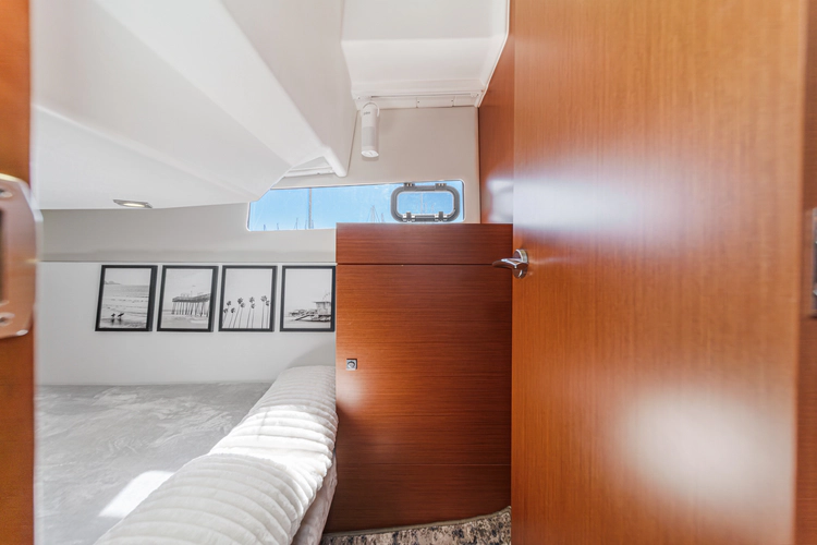 Chasing Daylight Yacht Photos Pics 