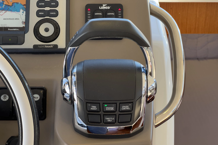 Chasing Daylight Yacht Photos Pics 