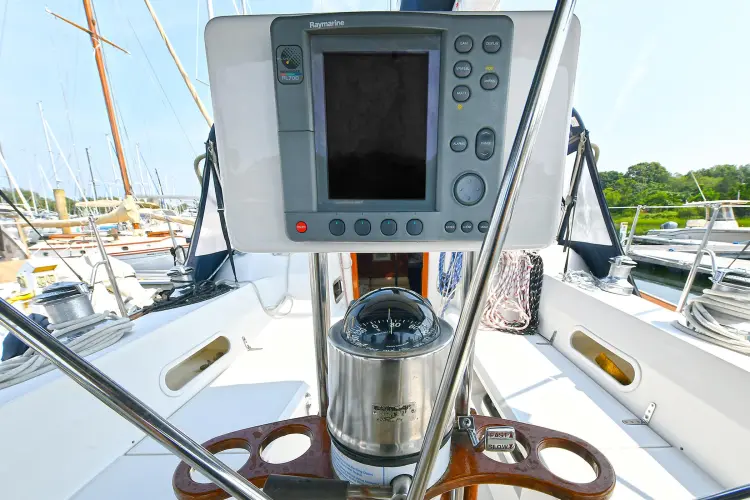 The Verdict III Yacht Photos Pics 