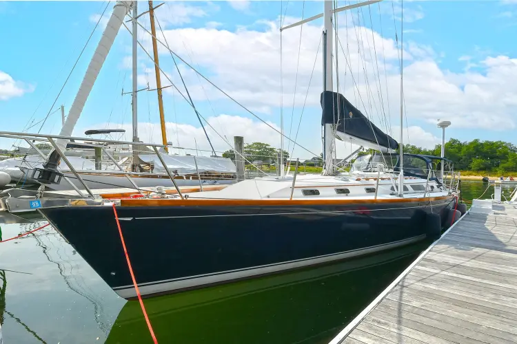 The Verdict III Yacht Photos Pics 
