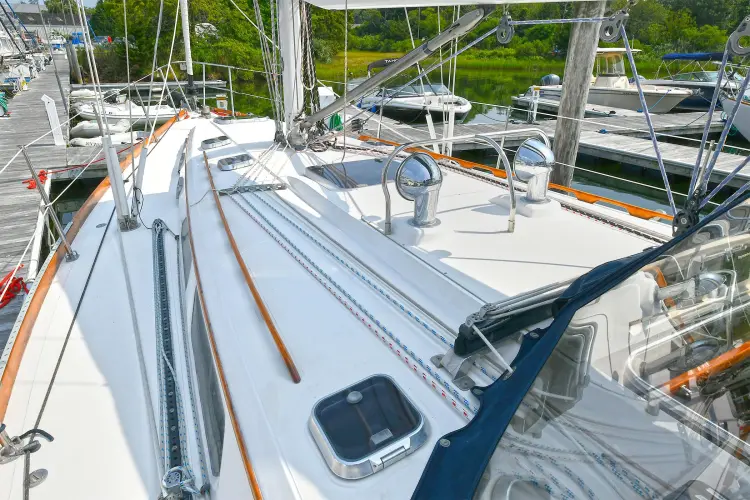 The Verdict III Yacht Photos Pics 