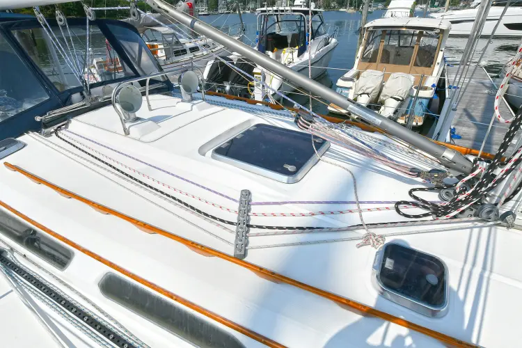 The Verdict III Yacht Photos Pics 