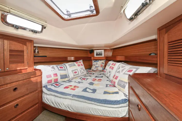 The Verdict III Yacht Photos Pics 