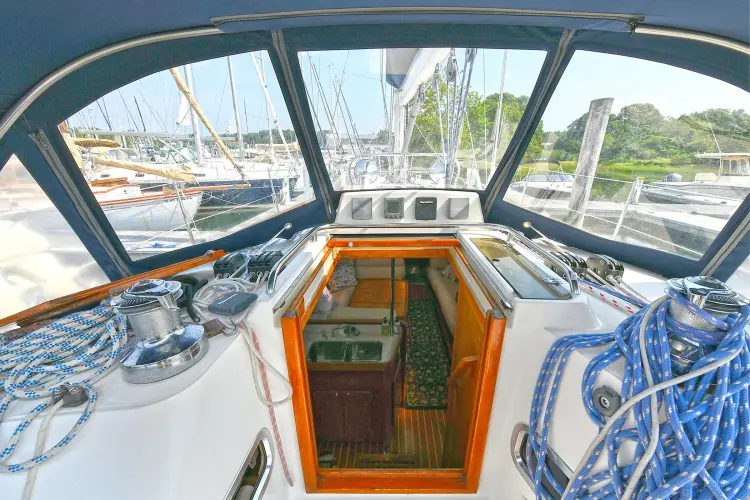 The Verdict III Yacht Photos Pics 
