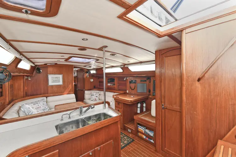 The Verdict III Yacht Photos Pics 