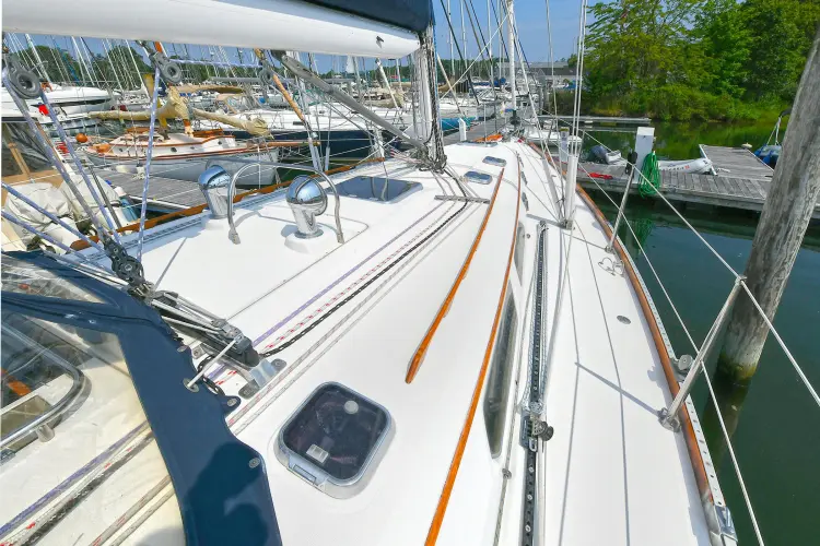 The Verdict III Yacht Photos Pics 