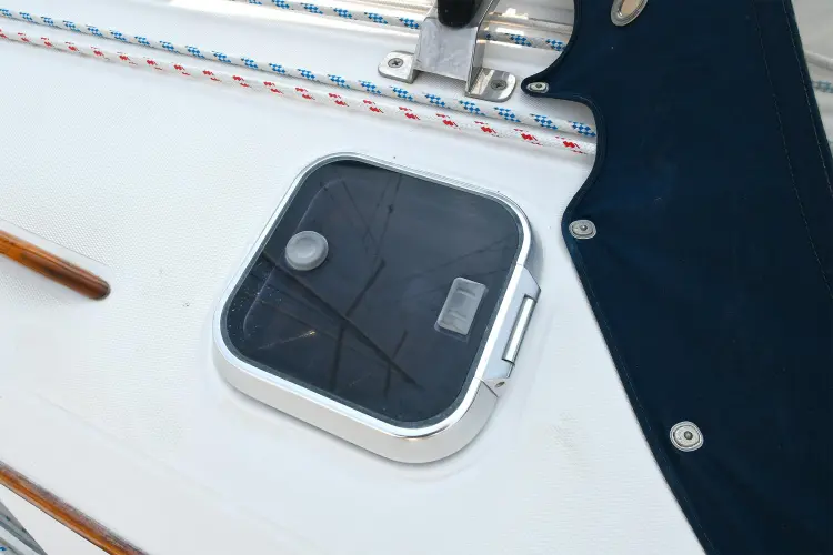 The Verdict III Yacht Photos Pics 