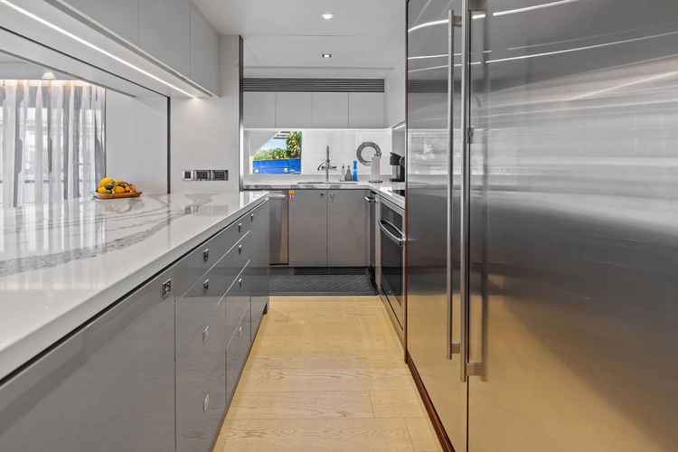 Genesis Yacht Photos Pics 