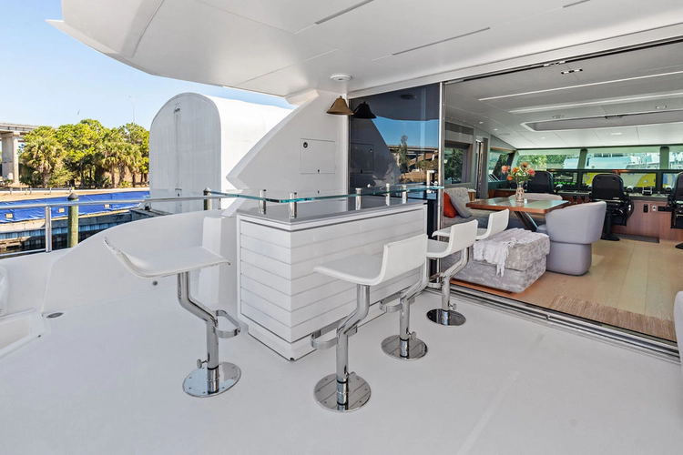 Genesis Yacht Photos Pics 