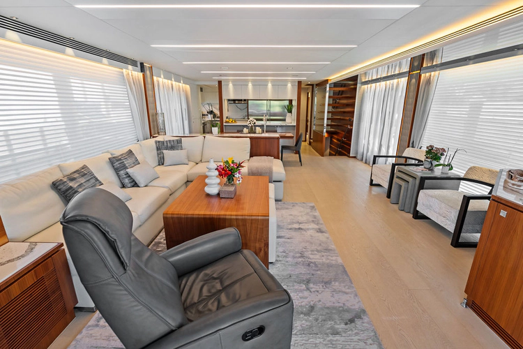 Genesis Yacht Photos Pics 