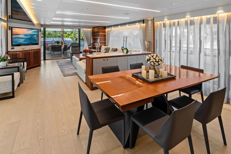 Genesis Yacht Photos Pics 