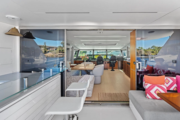 Genesis Yacht Photos Pics 