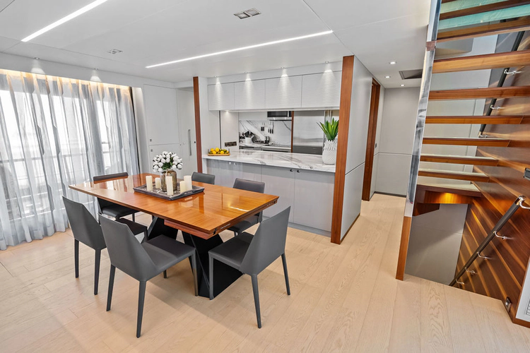 Genesis Yacht Photos Pics 