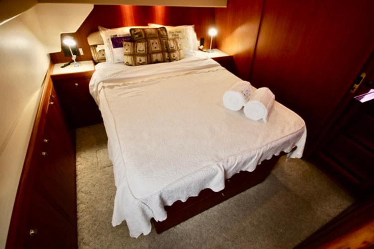 Kismet II Yacht Photos Pics 