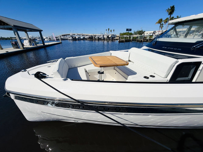 Elohim Yacht Photos Pics 