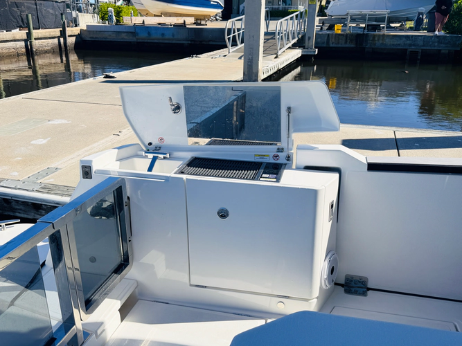 Elohim Yacht Photos Pics 