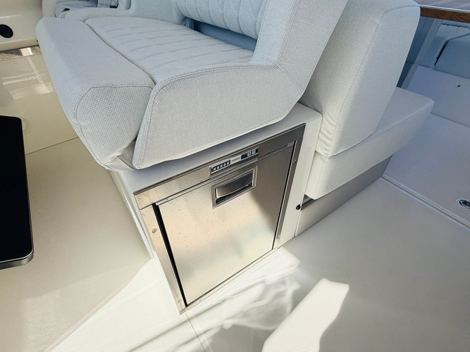 Elohim Yacht Photos Pics 