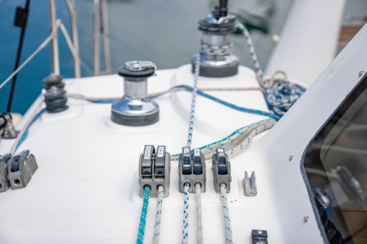 Making Waves Yacht Photos Pics 