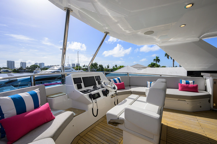 C3 Yacht Photos Pics 