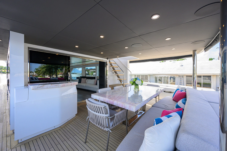 C3 Yacht Photos Pics 