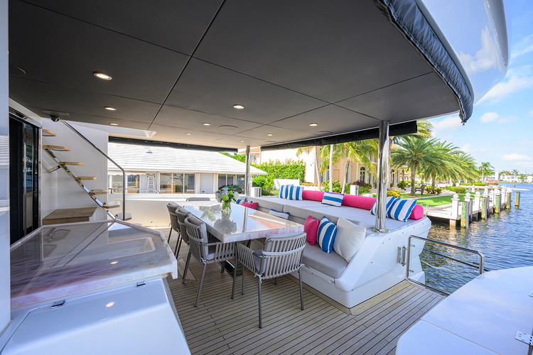 C3 Yacht Photos Pics 