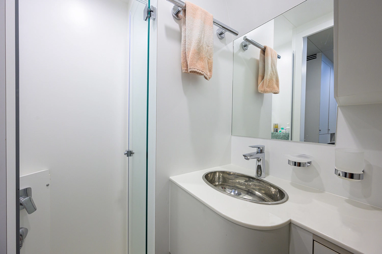 C3 Yacht Photos Pics 