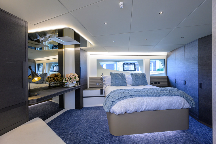 C3 Yacht Photos Pics 