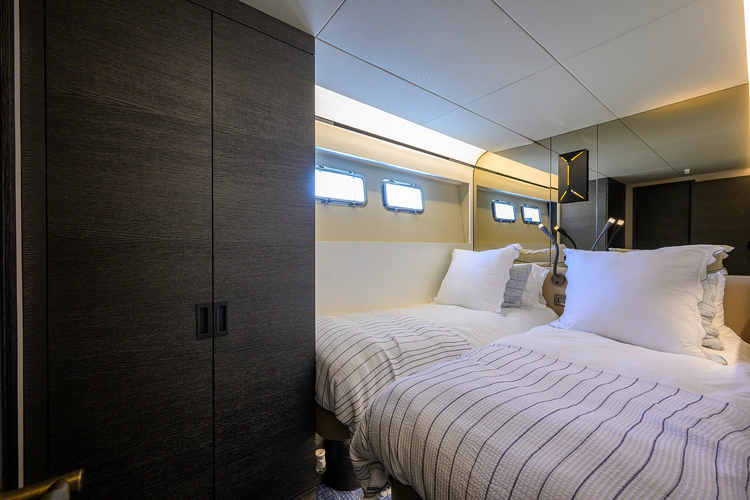 C3 Yacht Photos Pics 